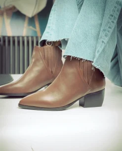 LYNA Chelsea boots Cuir Marron Femme