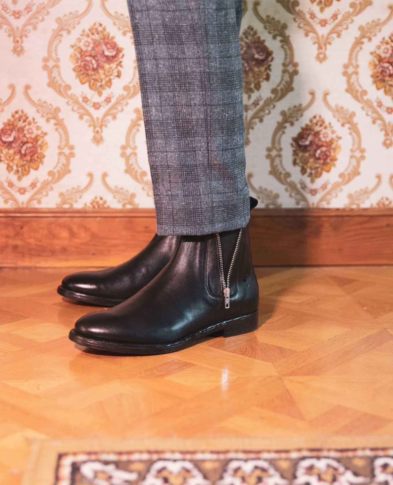 WICKED 16 Chelsea boots Cuir Noir Homme